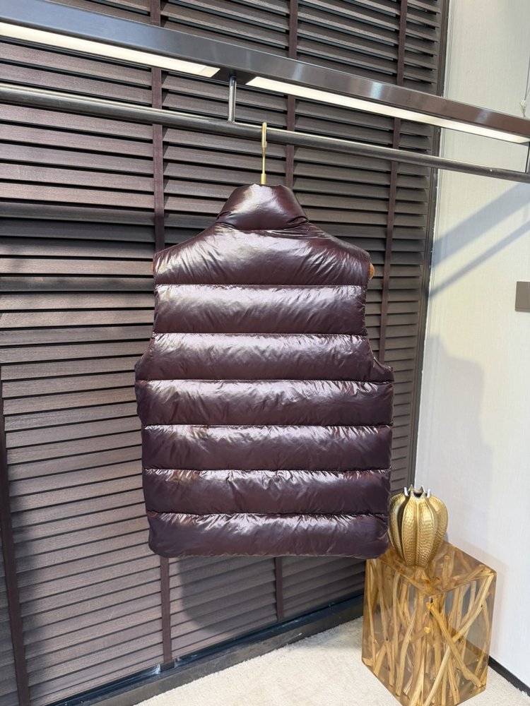 몽콜 FW2026 다운 베스트 001-283669