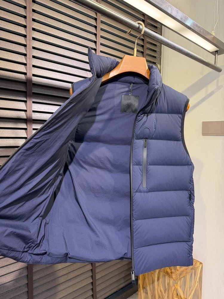Monc 다운 베스트 2026FW 001-283670