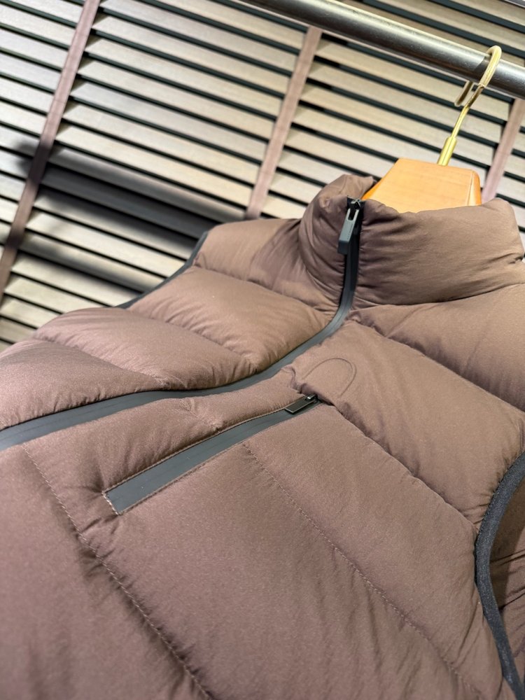 몽콜 다운 베스트 001-283671