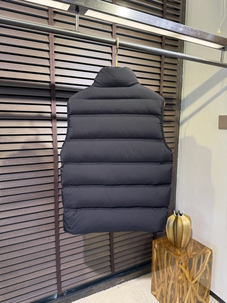 Monc 다운 베스트 블랙 블루 그레이 001-283672