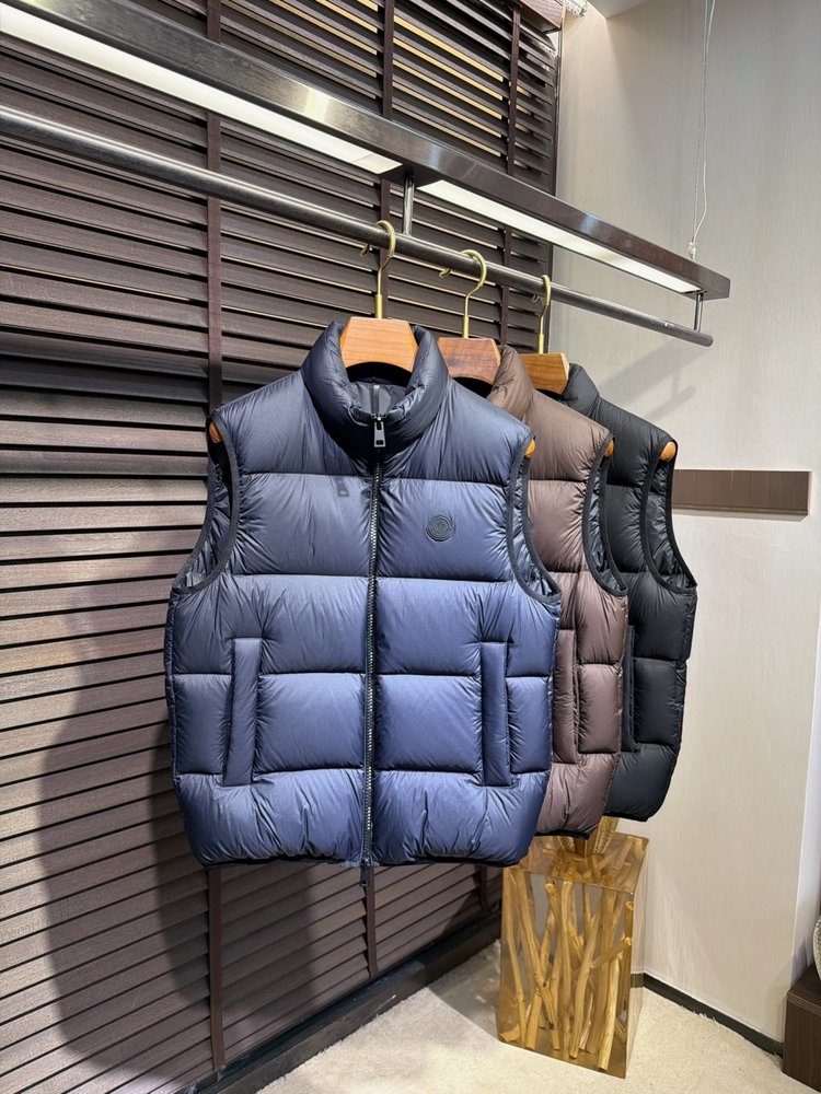 몽콜 FW2026 다운 베스트 001-283685