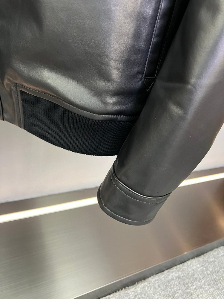 톰 포드 남성 양피 재킷 001-283740