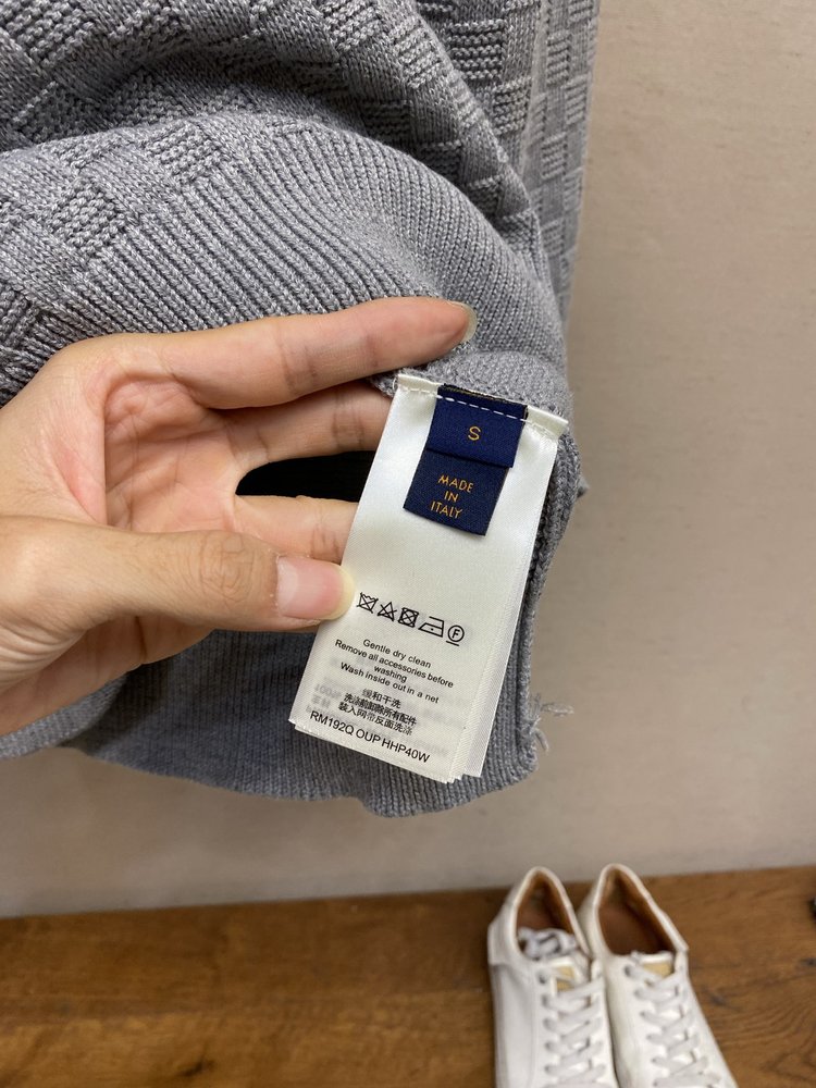 루이비통 미니 다미에 반집업 스웨터 001-283753