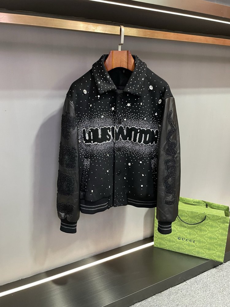 LV 중공 다이아몬드 장식 소가죽 패치 베이스볼 자켓 001-283769