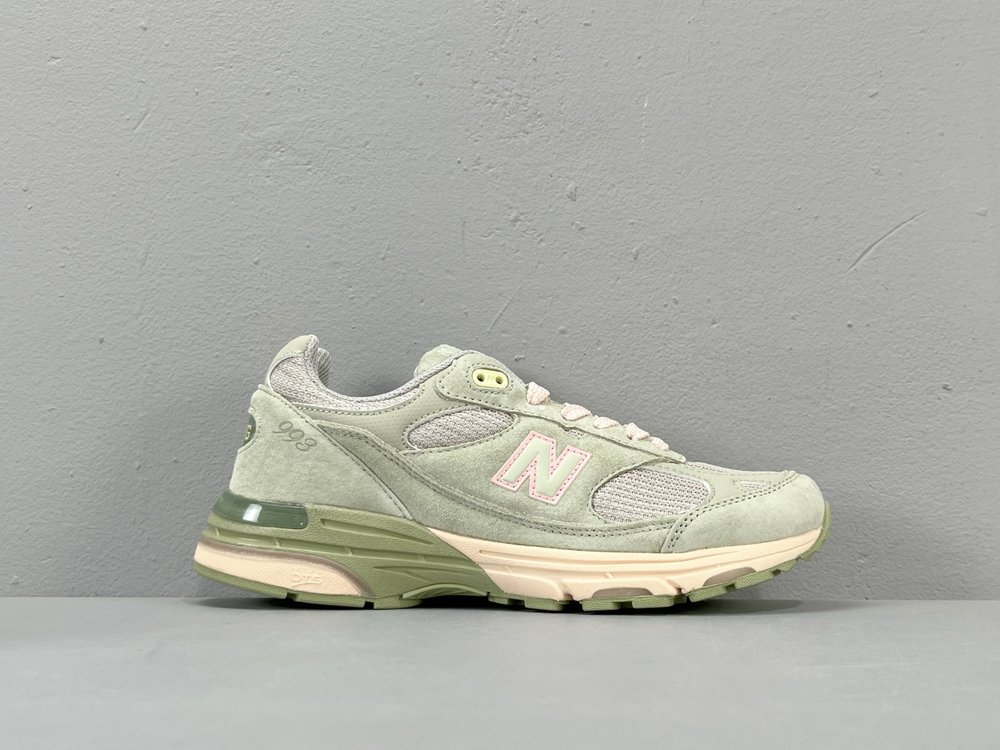 XC 버전 New Balance 레트로 러닝화 001-283837