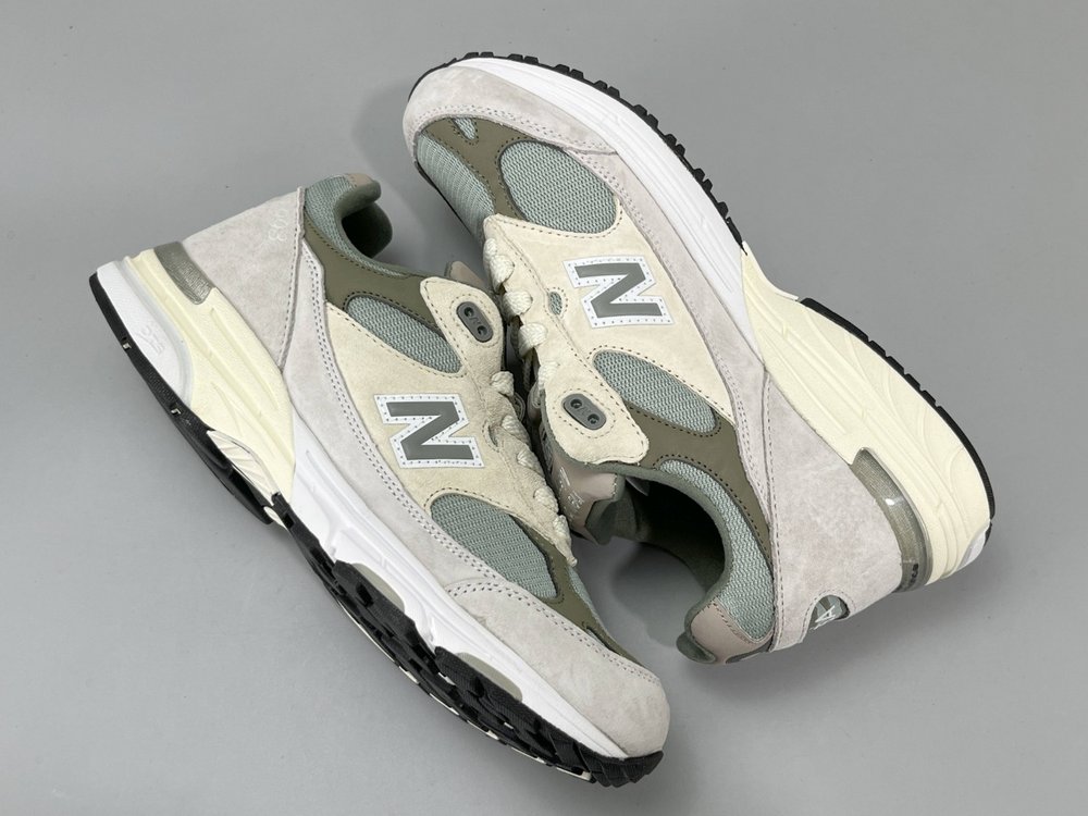 XC 버전 NB993 Kith 콜라보 러닝화 001-283840