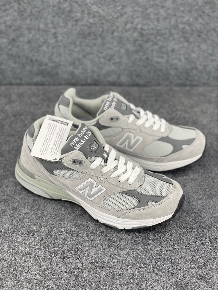 New Balance 퓨어 오리지널 그레이 운동화 001-283872