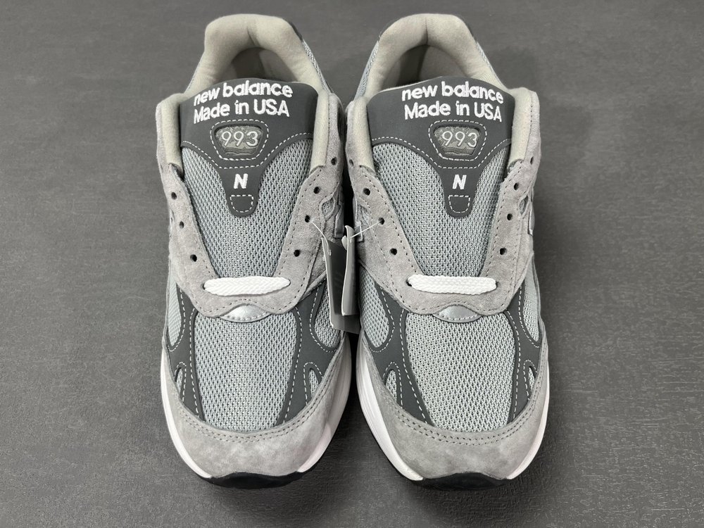 프레지던트 에디션 탑 최고급 미국산 New Balance 회색 001-283882