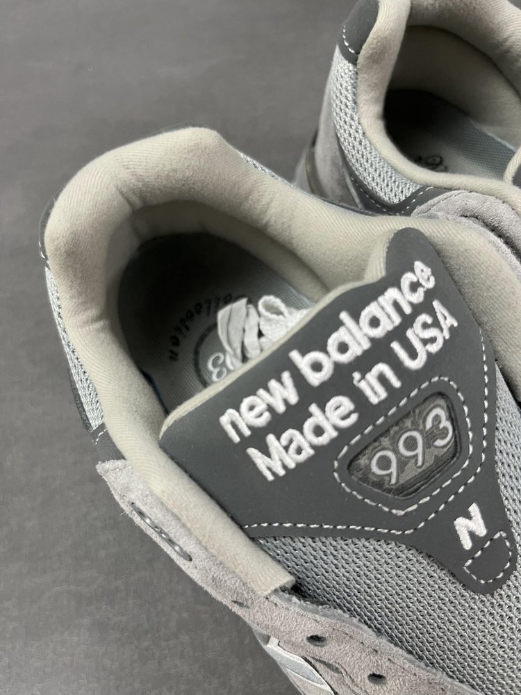 프레지던트 에디션 탑 최고급 미국산 New Balance 회색 001-283882