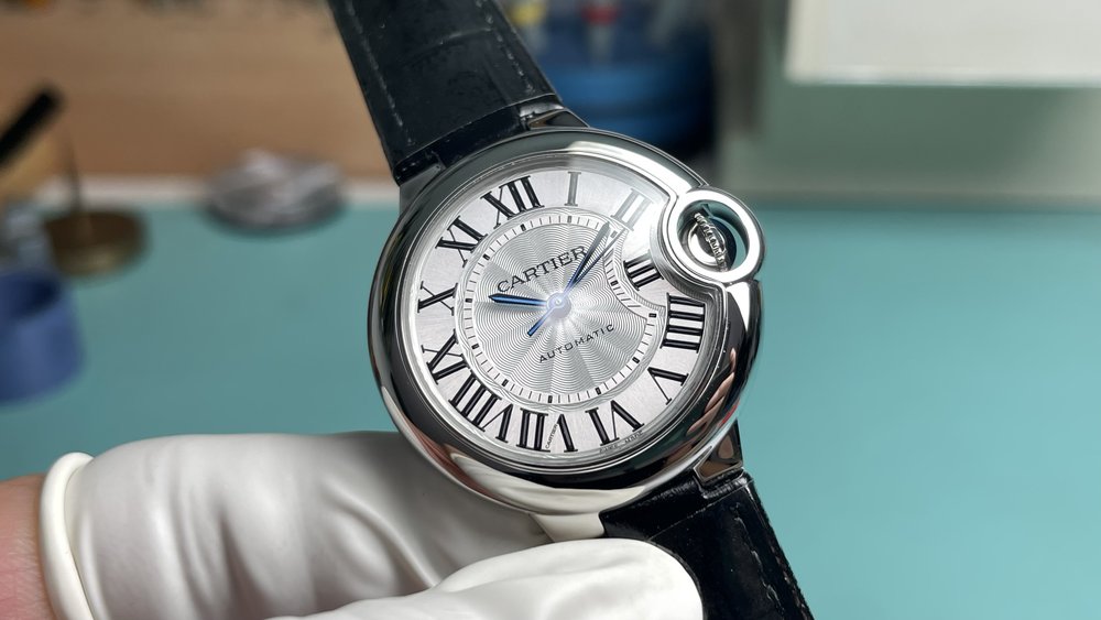 까르띠에 발롱 블루 33mm 오토매틱 시계 001-284040