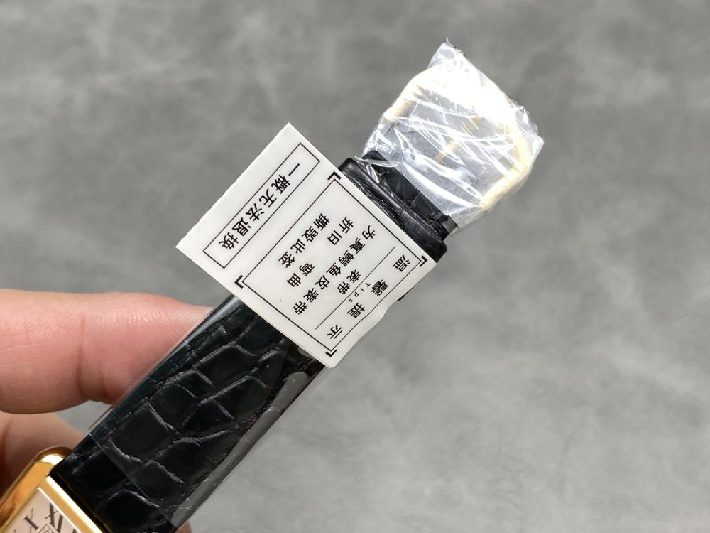 AF 까르띠에 올드 탱크 24mm 001-284041