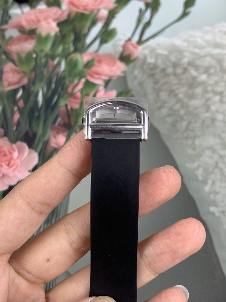 까르띠에 산토스 블랙 001-284043