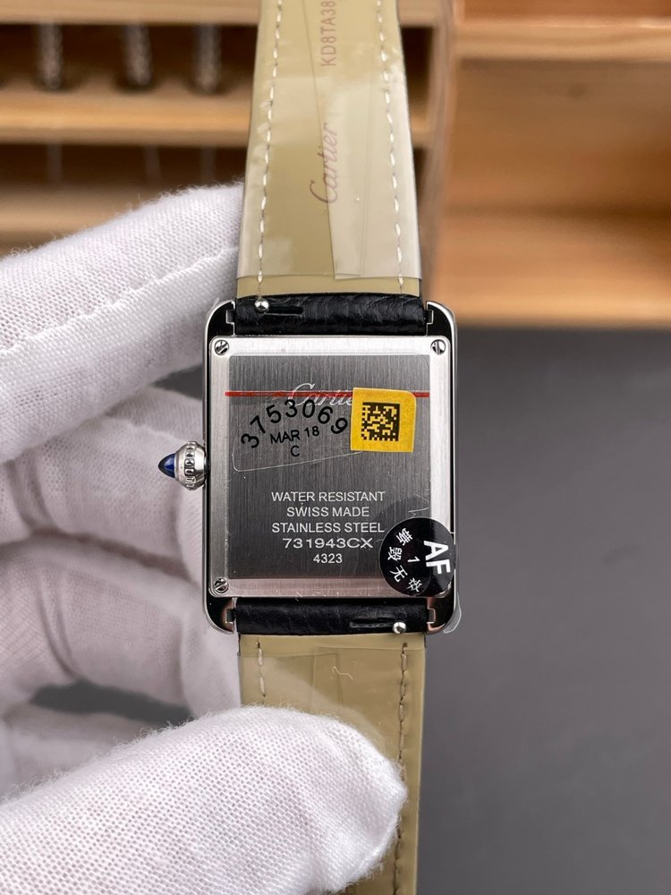 AF 뉴 탱크 까르띠에 탱크 미디엄 쿼츠 001-284045
