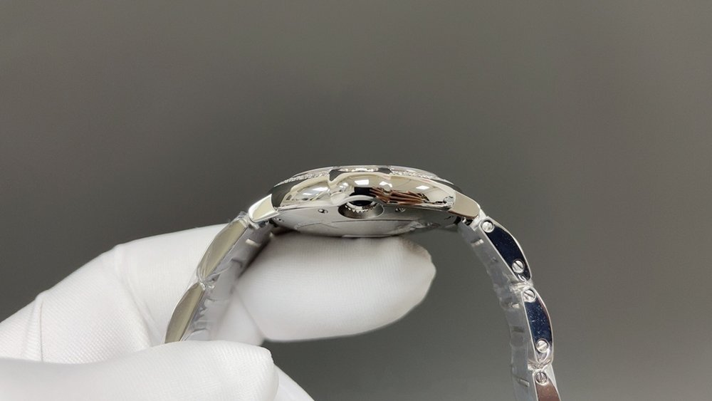 AF 카르티에 발롱블루 33mm 실버 케이스 다이아 스 001-284112