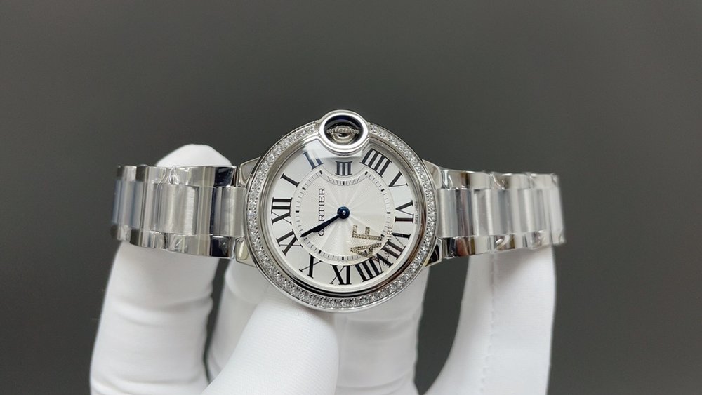 AF 카르티에 발롱블루 33mm 실버 케이스 다이아 스 001-284112