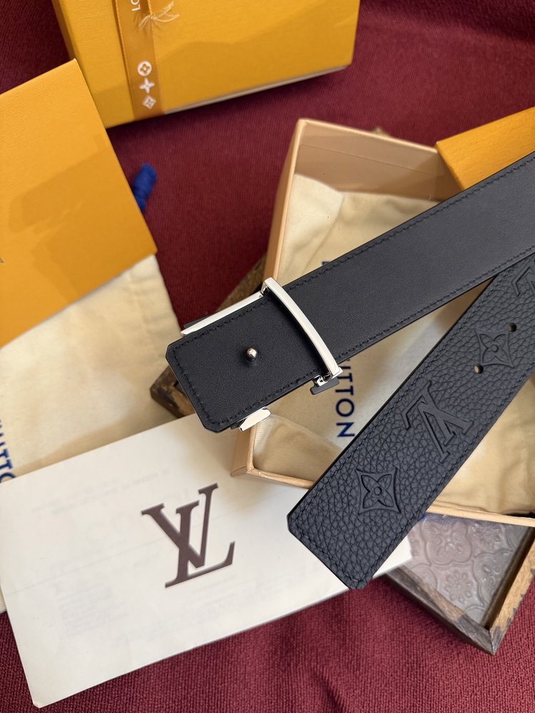 LV Dimension Drift 양면 벨트 001-284145