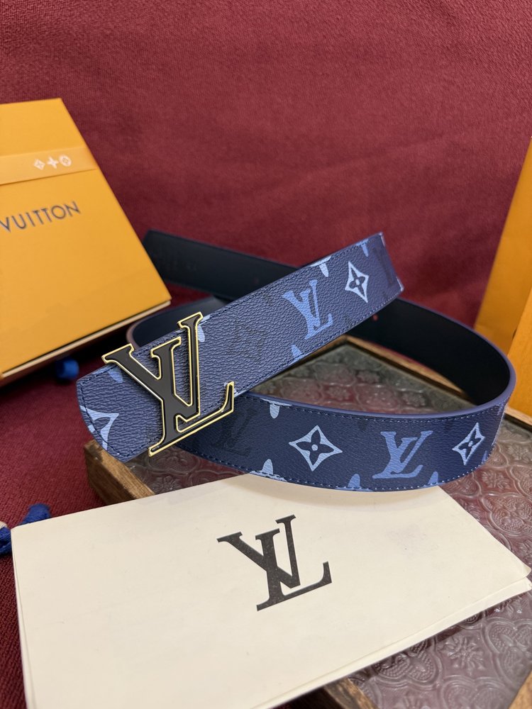 LV Dimension Monogram Surplus 001-284155