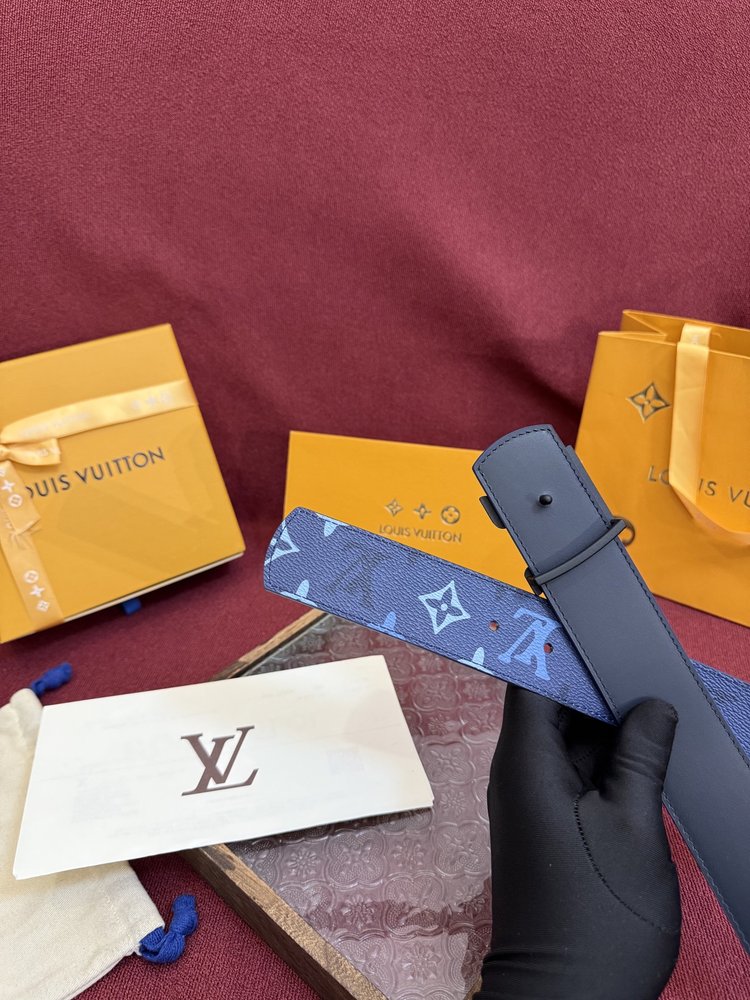 LV 정품 가죽 벨트 4.0cm 파란색/흰색 001-284174