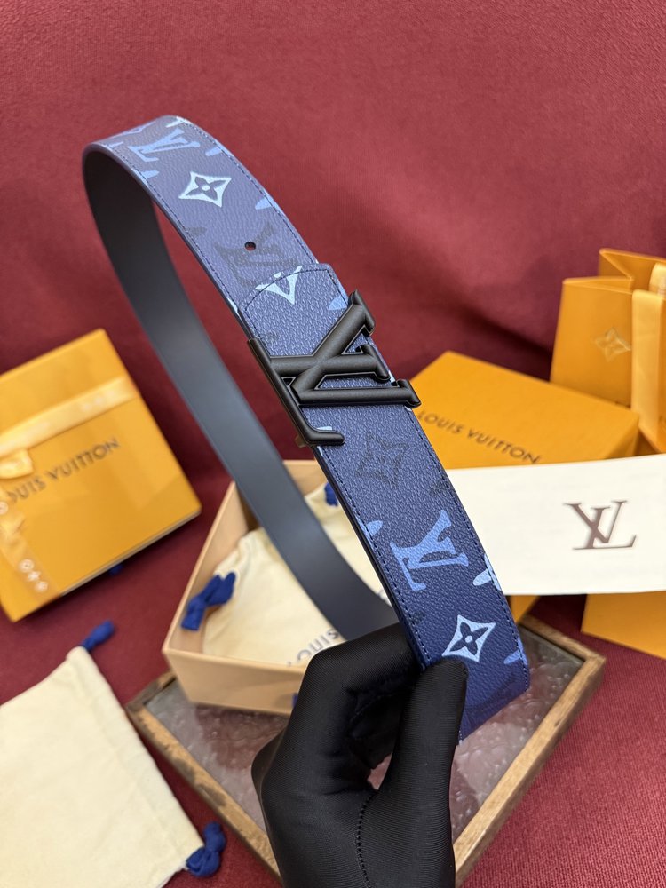 LV 정품 가죽 벨트 4.0cm 파란색/흰색 001-284174