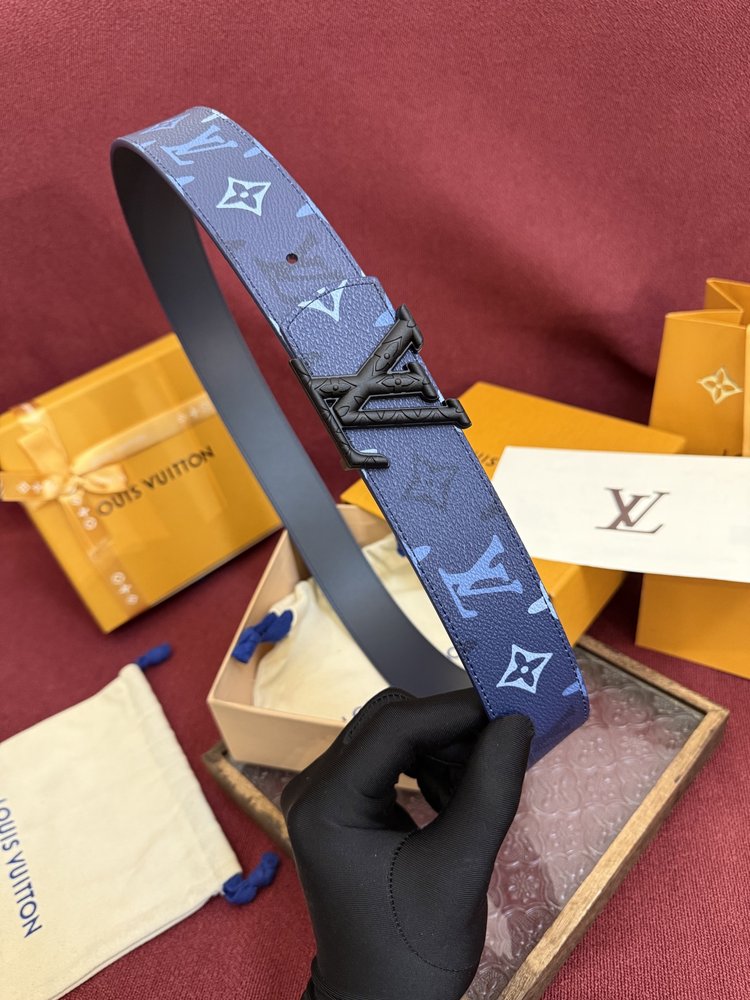 루이비통 오리지널 가죽 벨트 001-284178