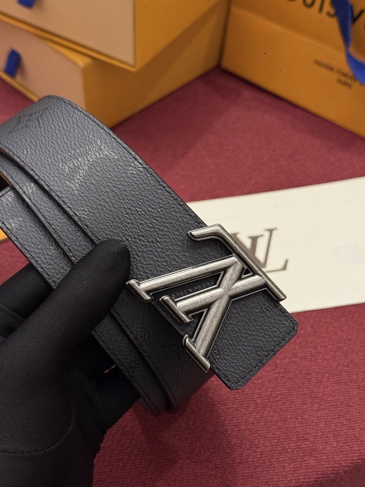 LV 모노그램 리플렉티브 리버시블 벨트 40mm 001-284197
