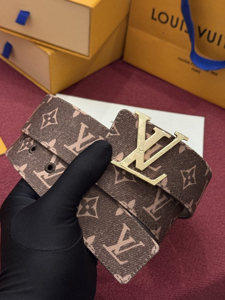 LV 이니셜 모노그램 리플렉티브 40mm 리버서블 벨트 001-284203