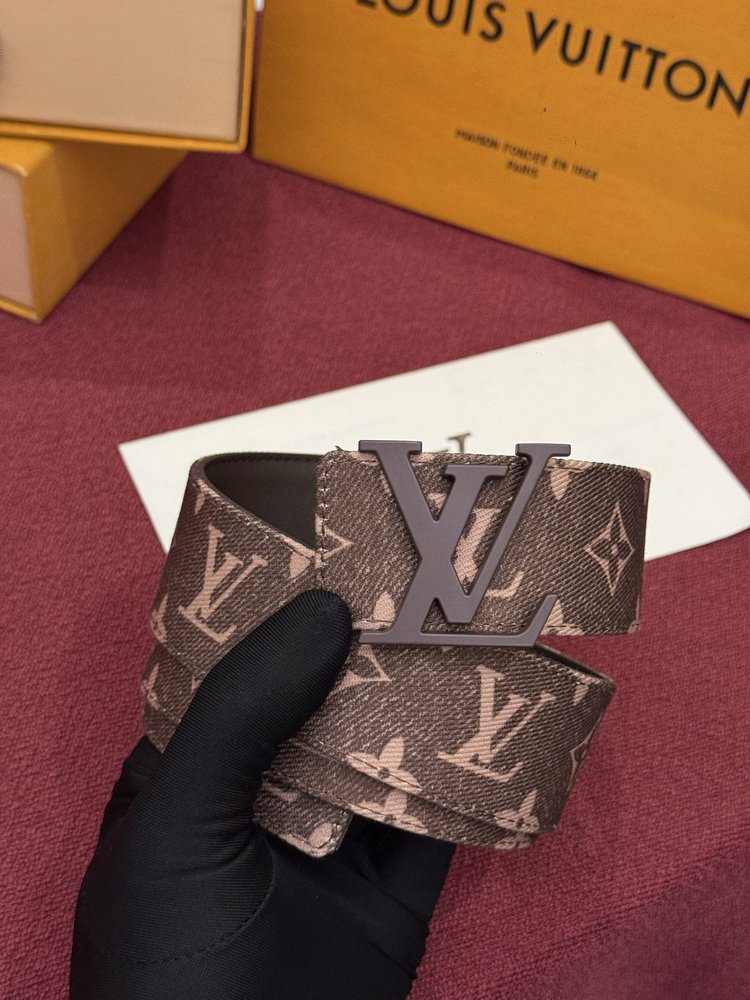 LV 이니셜 모노그램 데님 벨트 001-284211