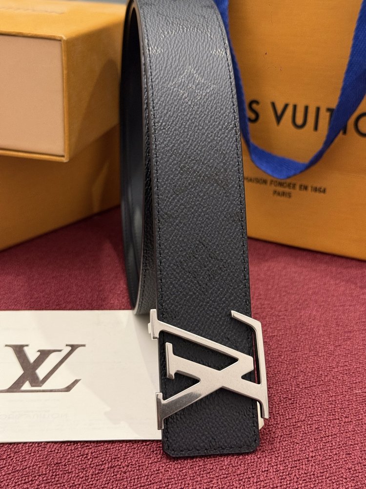 LV 모노그램 반사 가역 벨트 001-284224