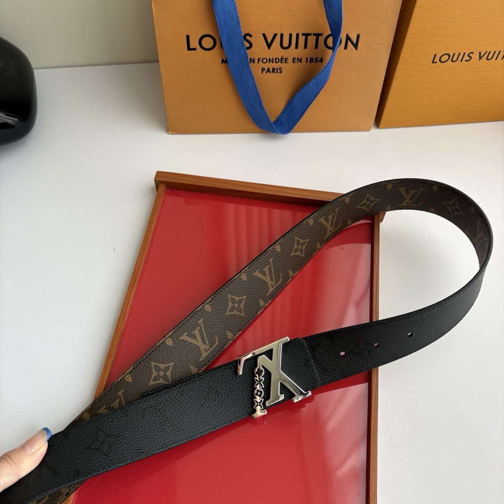 LV 모노그램 양면 프린트 벨트 001-284231