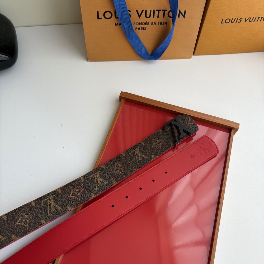 LV 모노그램 레드 플레인 위빙 벨트 001-284232