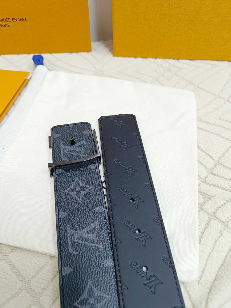 루이비통 엠보스 가죽 양면 벨트 38mm 001-284247