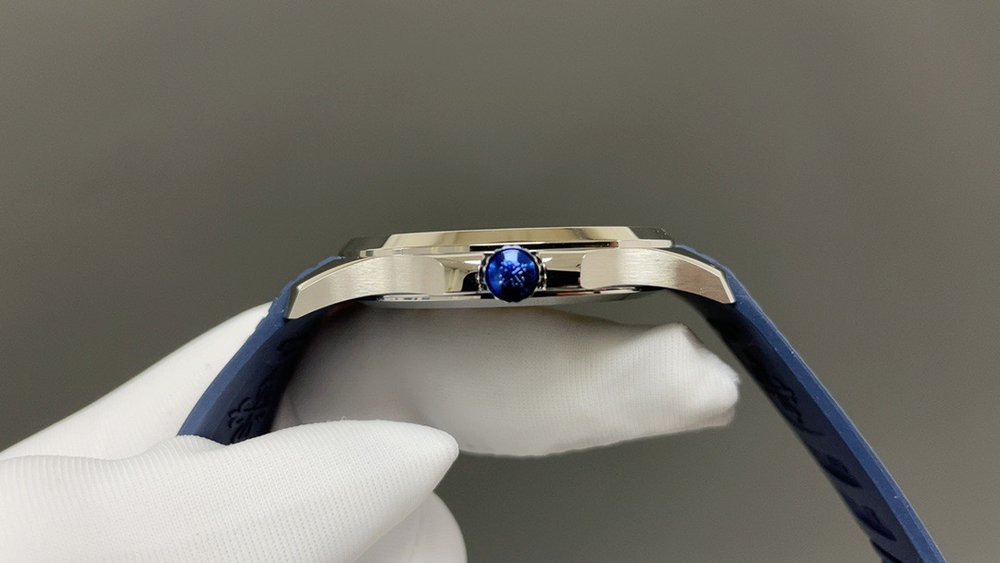 파텍필립 아쿠아넛 42mm 001-284322
