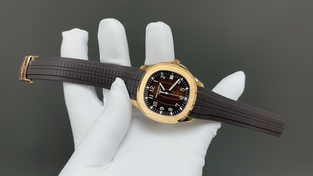 파텍 필립 아쿠아넛 로즈골드 커피 42mm 001-284323