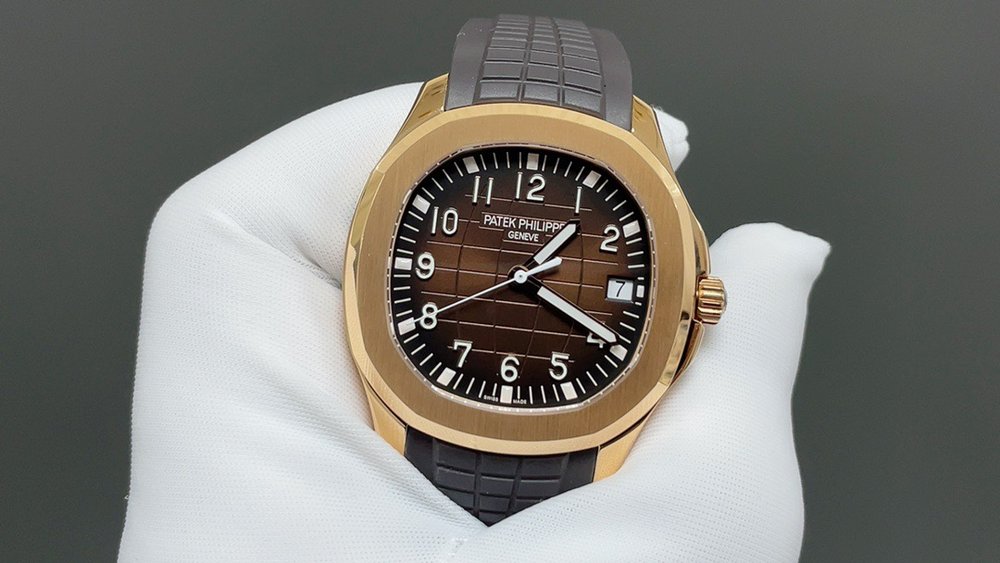 파텍 필립 아쿠아넛 로즈골드 커피 42mm 001-284323