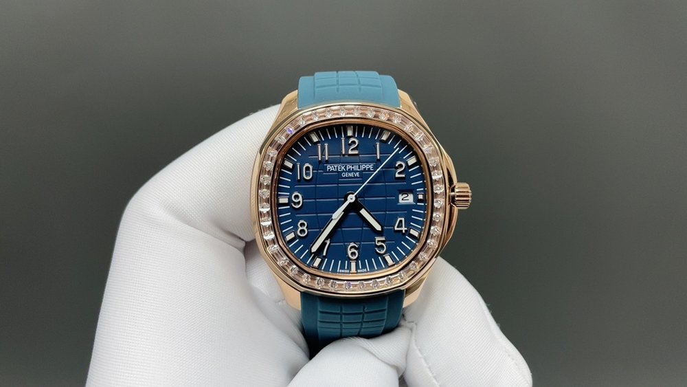 파텍필립 핸드그레네이드 AQUANAUT 기계식 손목시계 001-284331