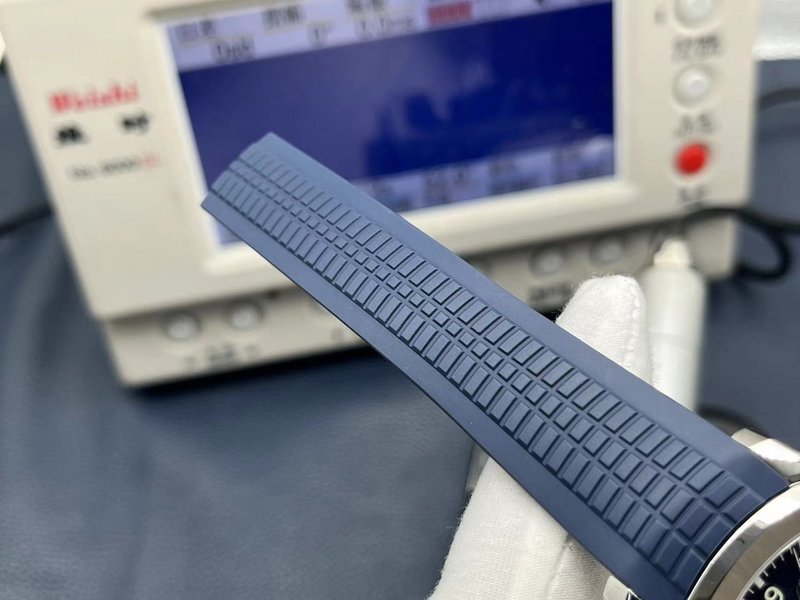 파텍필립 아쿠아넛 V5 버전 001-284528