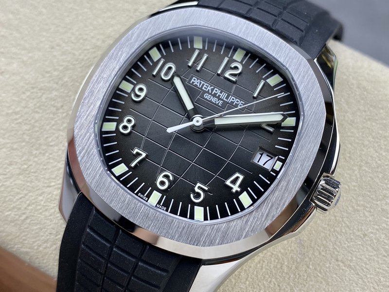 파텍 필립 아쿠아넛 업그레이드 버전 40mm 001-284533