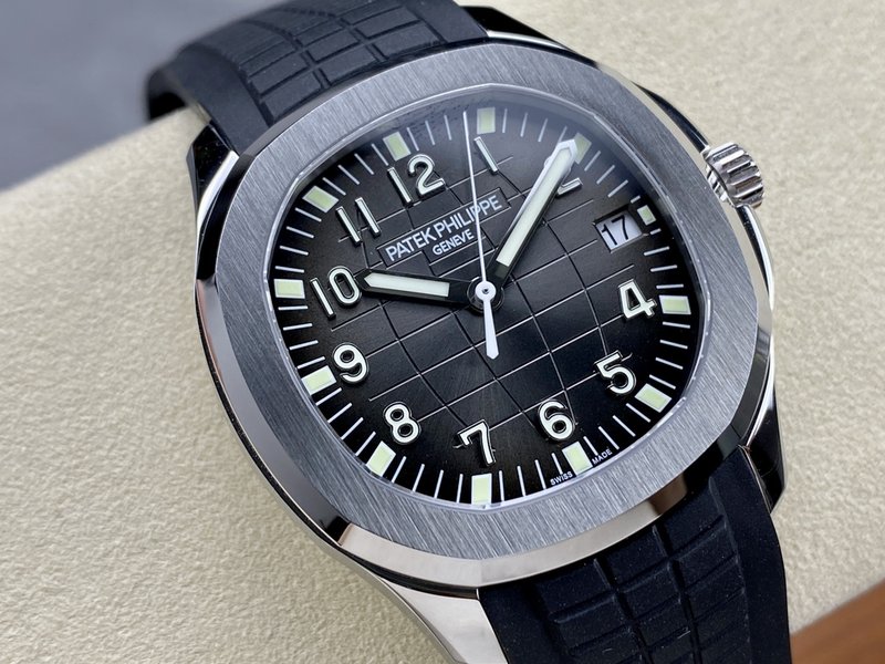 파텍 필립 아쿠아넛 업그레이드 버전 40mm 001-284533