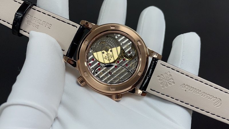 파텍필립 스카이문 로즈골드 블랙 페이스 43mm 001-284541