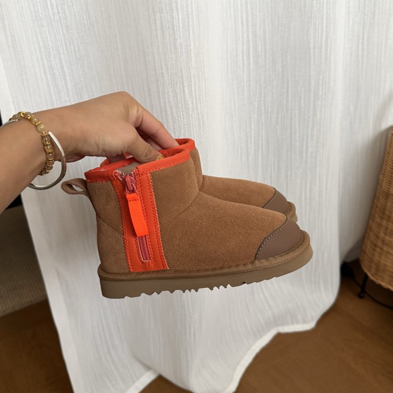 하이버전 UGG 포인트 컬러 아동 스노우부츠 001-284640