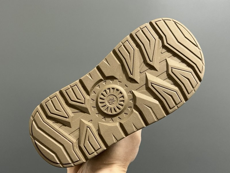 UGG 아동 방한 부츠 (카클리스퍼) 001-284669