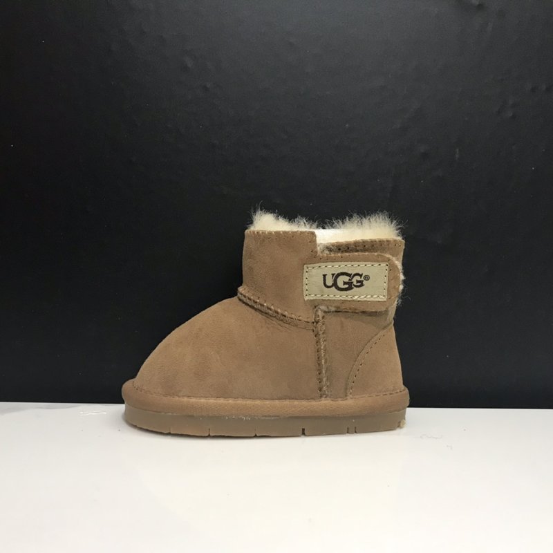 UGG 유아용 매직테이프 스노우부츠 001-284681