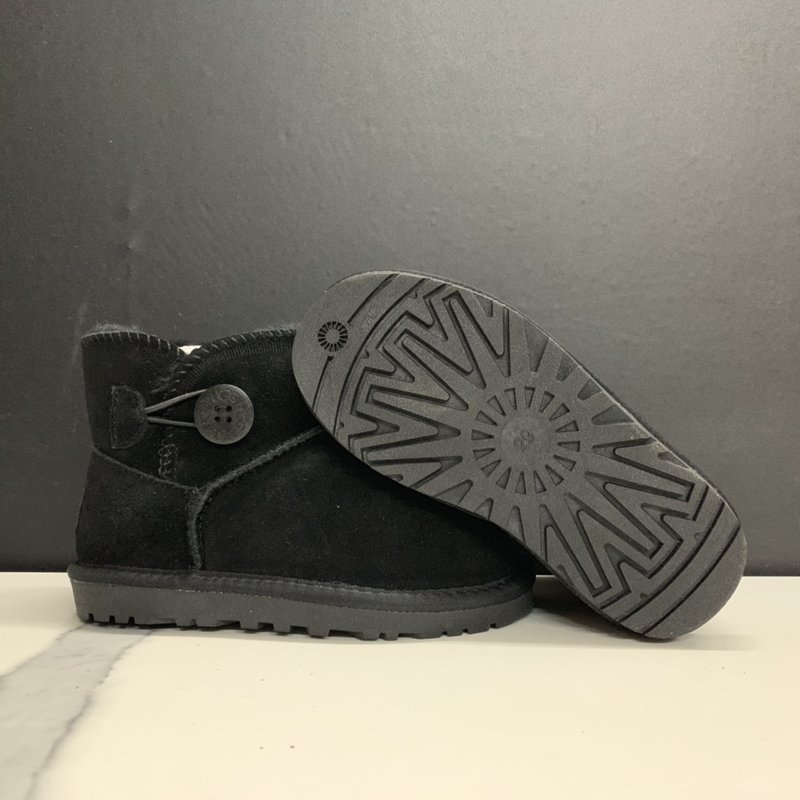 UGG 아동 스노우부츠 (복숭아나무 단추) 001-284684