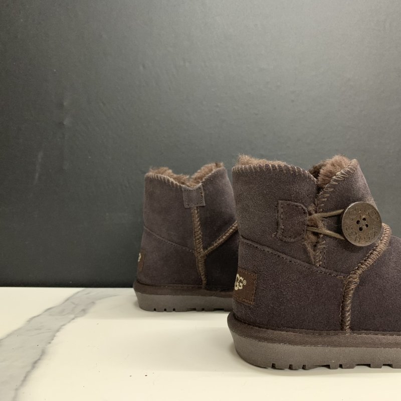 UGG 나무단추 아동 스노우부츠 001-284686