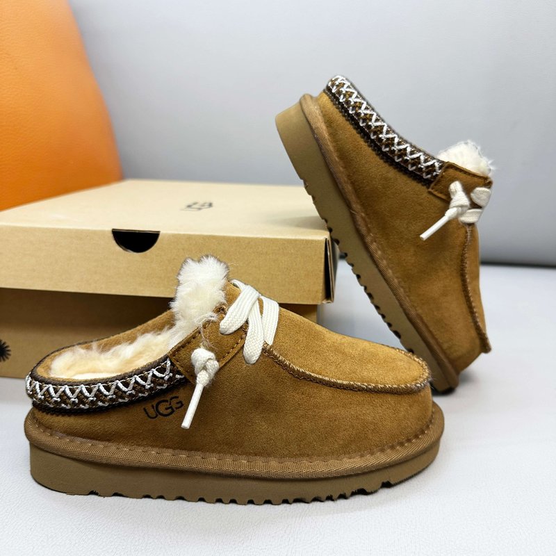 UGG 아동 포근한 털안감 뮬 슬리퍼 001-284710