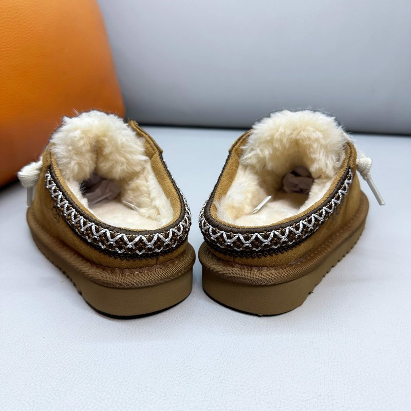 UGG 아동 포근한 털안감 뮬 슬리퍼 001-284710