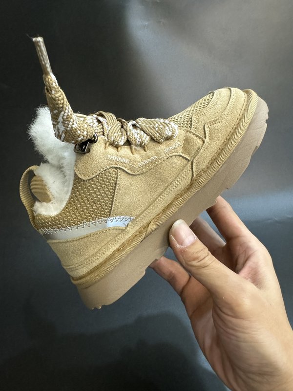 UGG 멜 2세대 아동 스노우부츠 001-284725