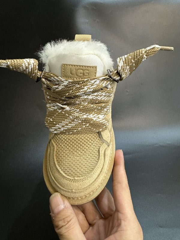 UGG 멜 2세대 아동 스노우부츠 001-284725
