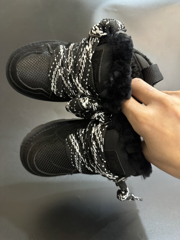 UGG 로우멜2 키즈 스노우부츠 001-284726
