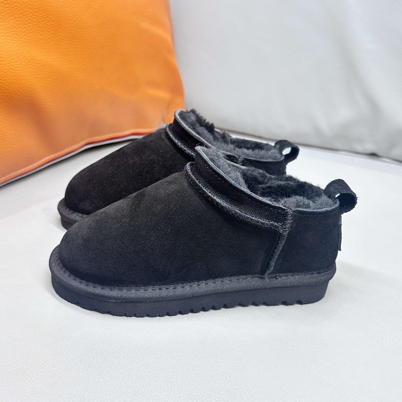 UGG 전소연 동일모델 초미니 패밀리 눈신발 001-284733